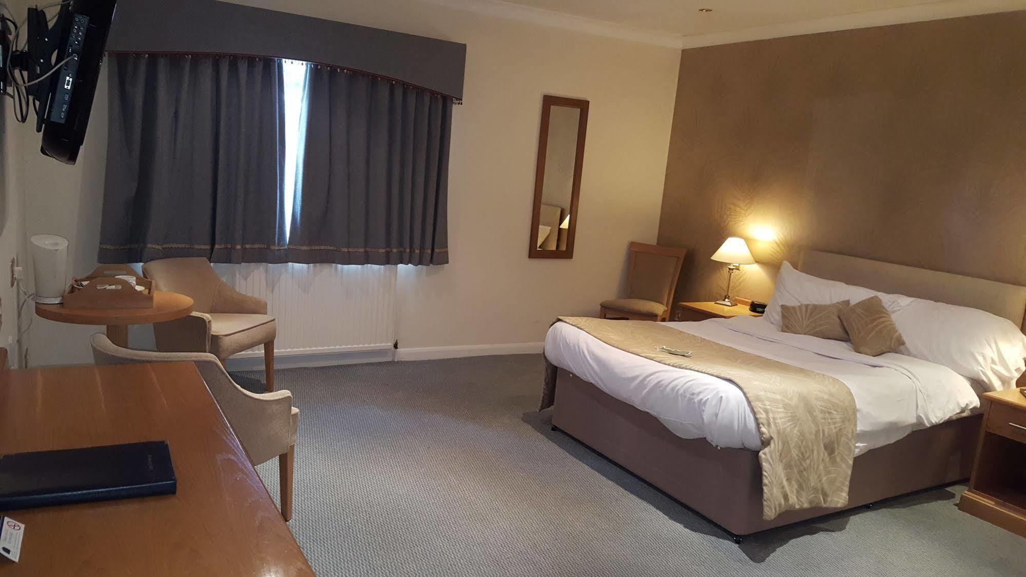 Charmwood Hotel - Cherry Park Hall Worksop Eksteriør billede