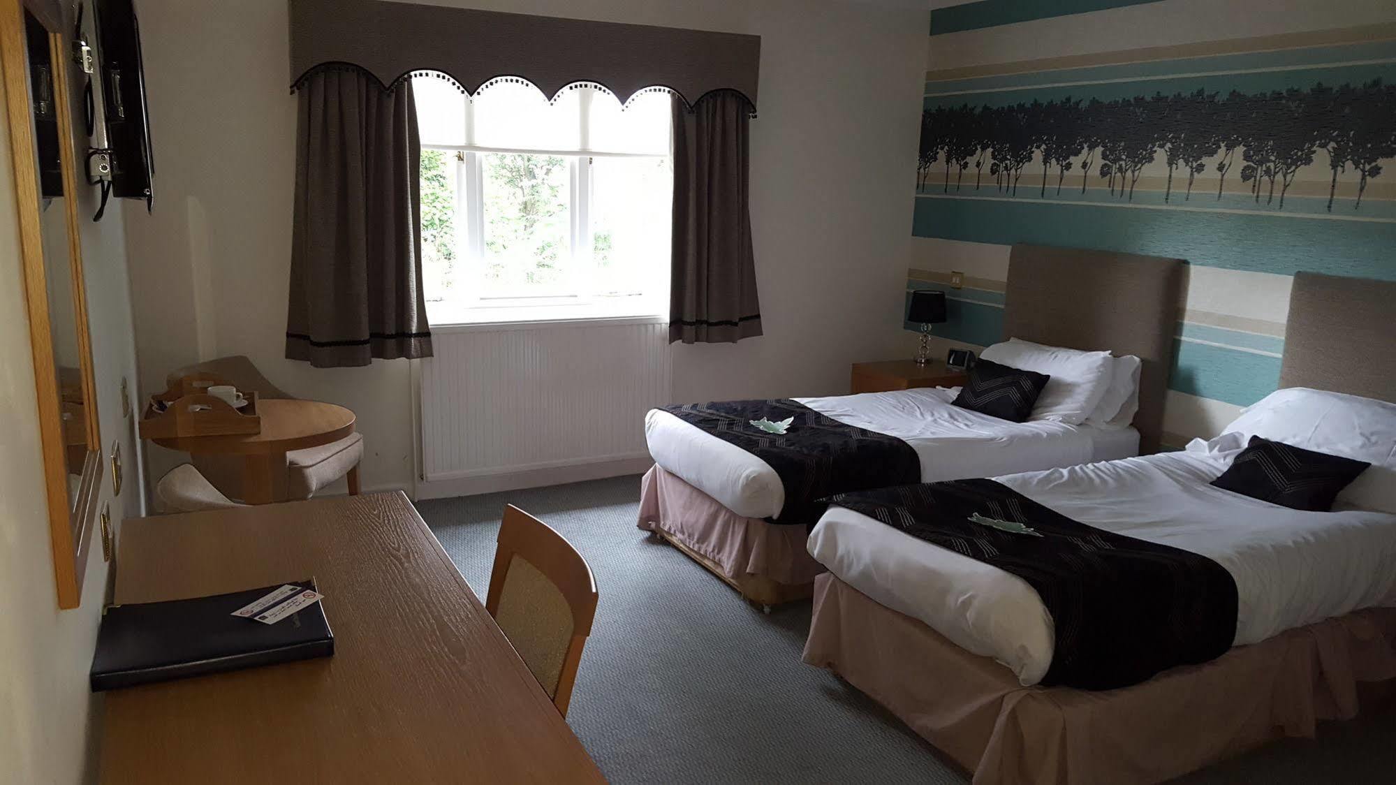 Charmwood Hotel - Cherry Park Hall Worksop Eksteriør billede